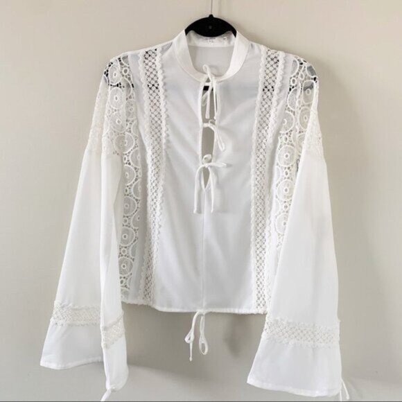 Revolve Tularosa Farrah Blouse Long Flare Sleeve Crochet Lace Ivory Size XS - Picture 7 of 16